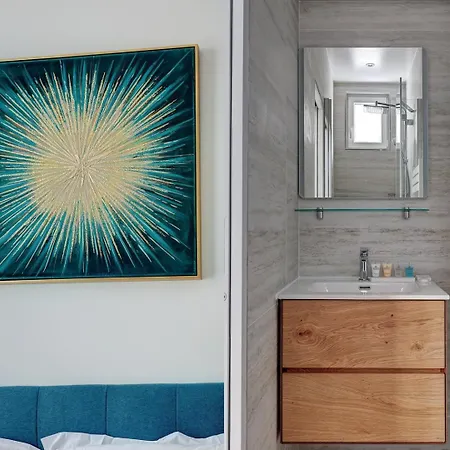 1er Arrondissement Luxueuse 아파트 *