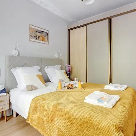 1er Arrondissement Luxueuse 아파트 *