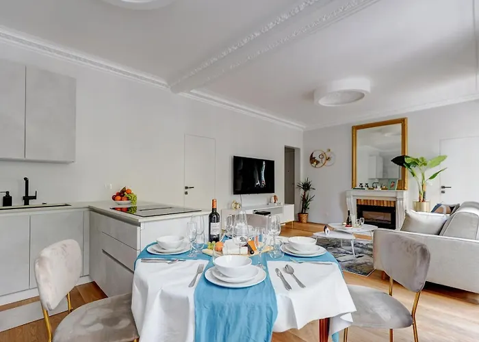 1er Arrondissement Luxueuse Lägenhet